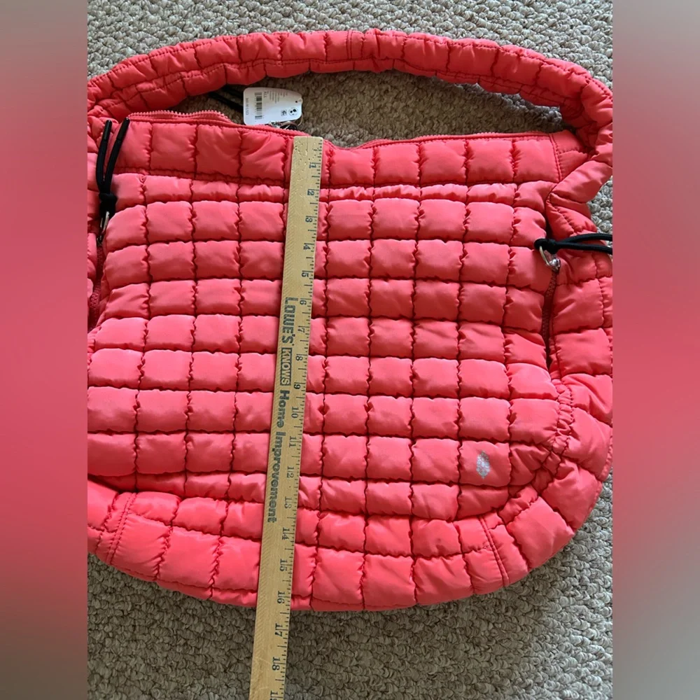Free People NWT Caryall Puff Large bag pink - Picture 7 of 9